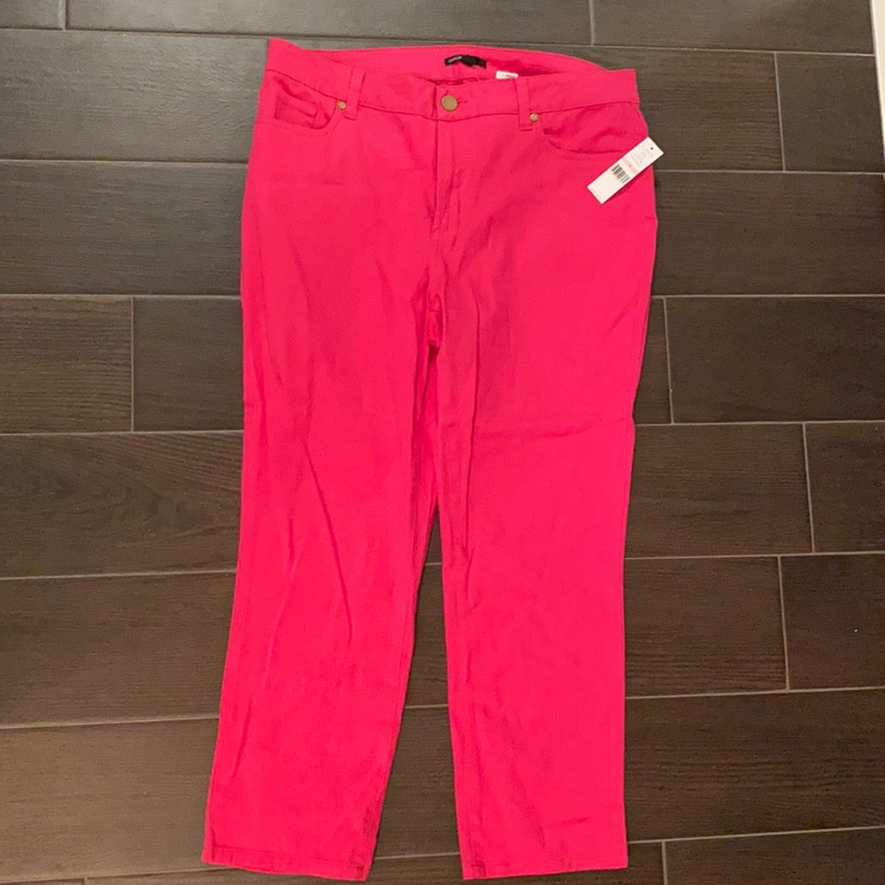 Chaus pink pants